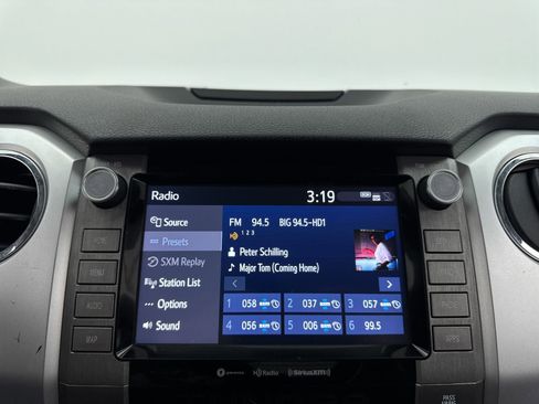 Used 2020 Toyota Tundra SR5 w/ SR5 Leather Package AWD/4WD image 19