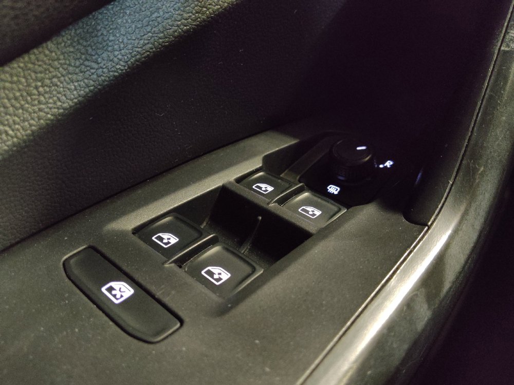 Used 2019 Volkswagen Jetta S w/ Driver Assistance Package FWD image 27
