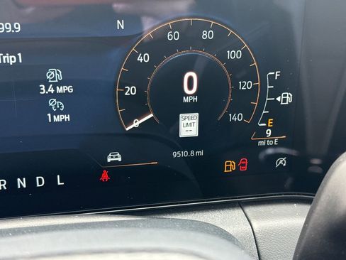 Used 2025 Ford Mustang Premium image 31