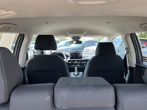 Certified 2026 Honda HR-V LX image 13