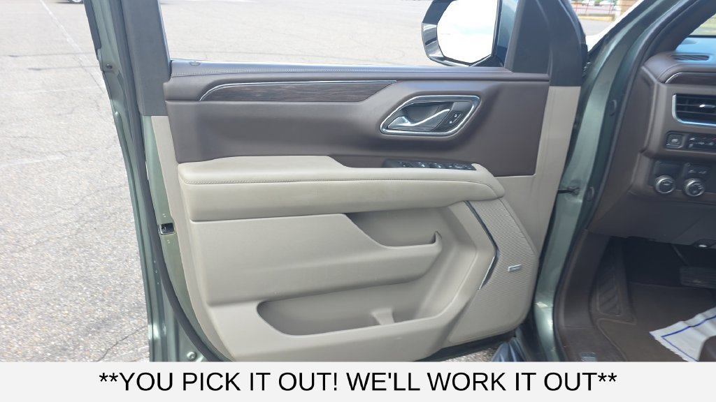Used 2024 Chevrolet Tahoe LT RWD image 11