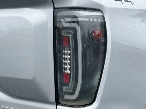Used 2021 GMC Sierra 1500 Elevation AWD/4WD image 32