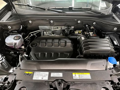 New 2026 Volkswagen Atlas Peak Edition AWD/4WD image 12
