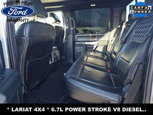 Used 2022 Ford F350 Lariat w/ Black Appearance Package image 13
