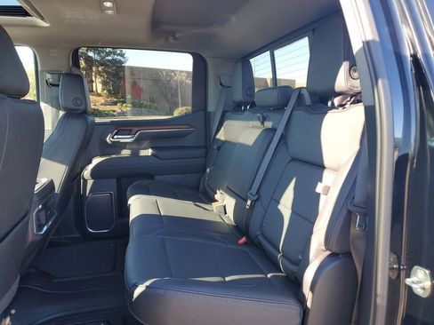 Certified 2023 GMC Sierra 1500 Denali image 27