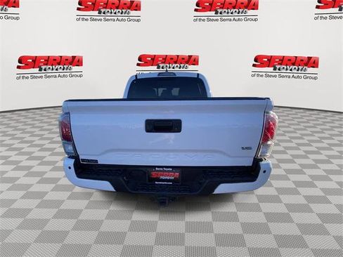 Certified 2022 Toyota Tacoma TRD Sport w/ TRD Premium Sport Package image 8