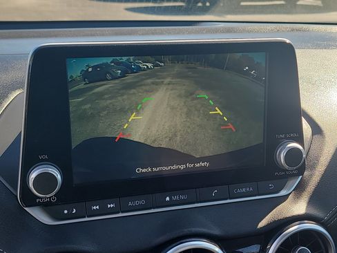 Used 2024 Nissan Sentra SV image 22