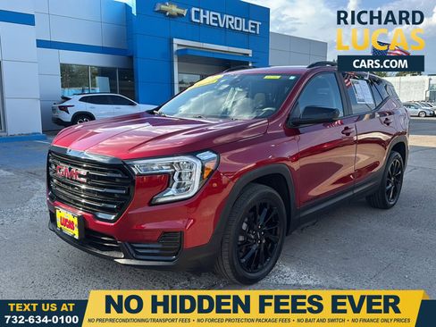 Certified 2023 GMC Terrain SLE w/ Elevation Edition AWD/4WD image 1