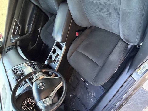 Used 2015 Nissan Altima 2.5 S w/ Sport Value Package FWD image 12