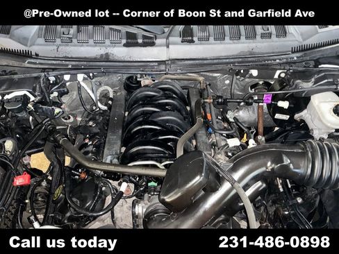 Used 2017 Ford F150 XLT w/ Equipment Group 302A Luxury AWD/4WD image 10