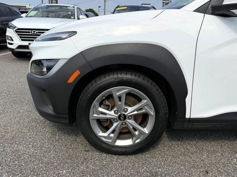 Used 2023 Hyundai Kona SEL AWD/4WD image 10