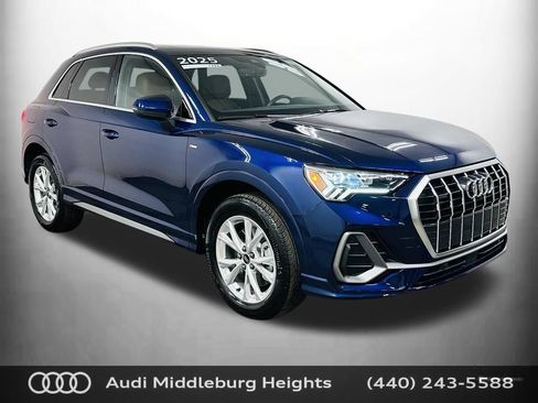 Certified 2025 Audi Q3 2.0T Premium Plus w/ Premium Plus Package AWD/4WD image 1