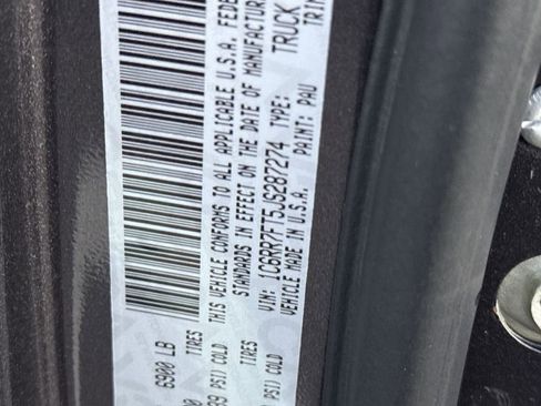 Used 2018 RAM 1500 Express w/ Express Value Package image 27