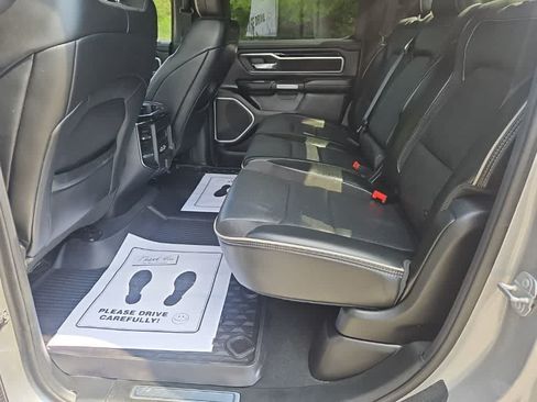 Used 2019 RAM 1500 Laramie w/ Sport Appearance Package AWD/4WD image 20