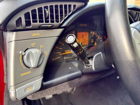 Used 1990 Chevrolet Corvette Coupe image 68