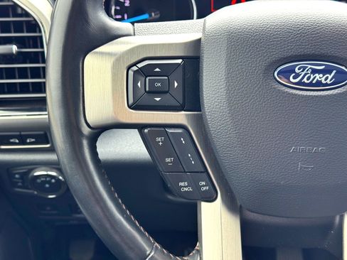 Used 2022 Ford F450 Platinum w/ FX4 Off-Road Package image 25