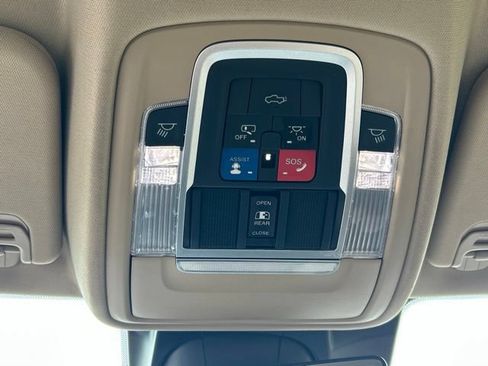 Used 2021 RAM 1500 Laramie AWD/4WD image 59