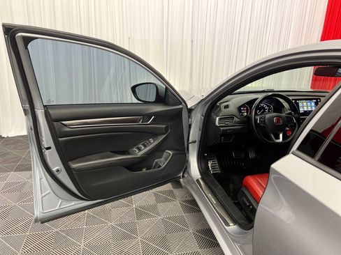 Used 2020 Honda Accord Sport image 27