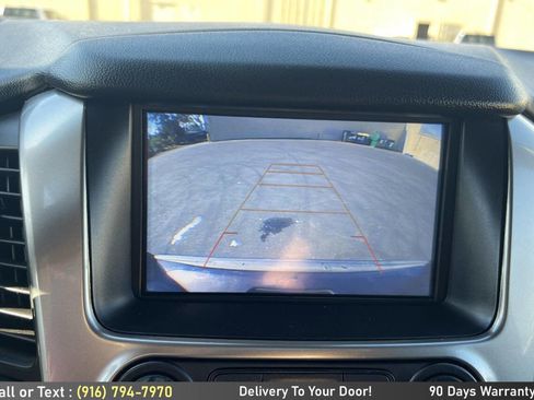 Used 2018 Chevrolet Tahoe LT image 22