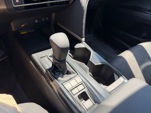Used 2025 Toyota Camry LE FWD image 27
