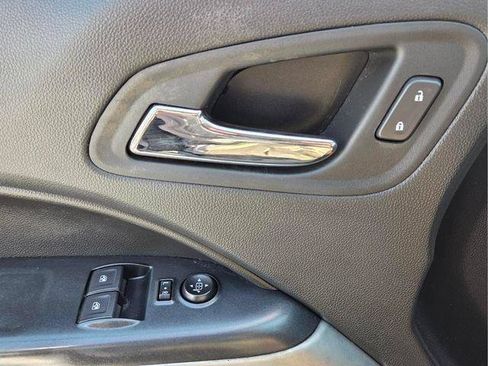 Certified 2022 Chevrolet Colorado LT w/ Fleet Safety Package RWD image 19