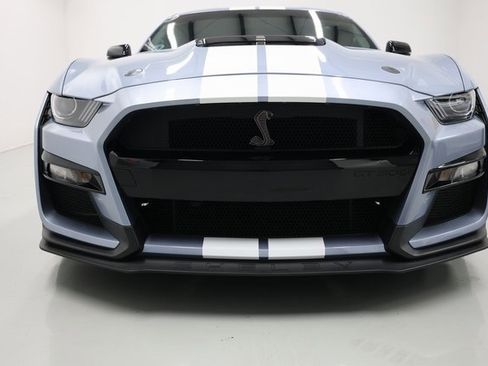 Used 2022 Ford Mustang Shelby GT500 w/ Technology Package image 59