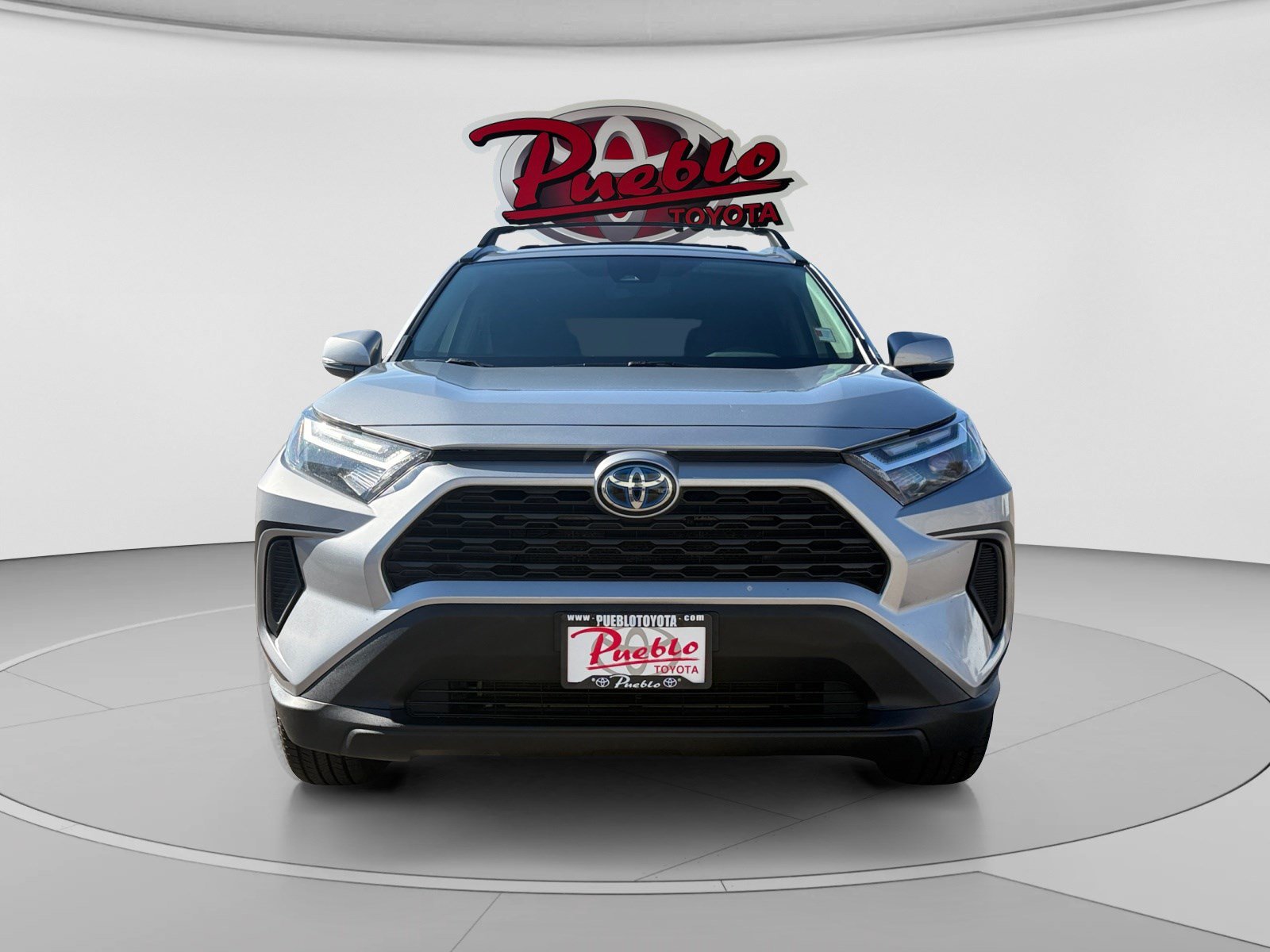 Used 2024 Toyota RAV4 XLE AWD/4WD image 8