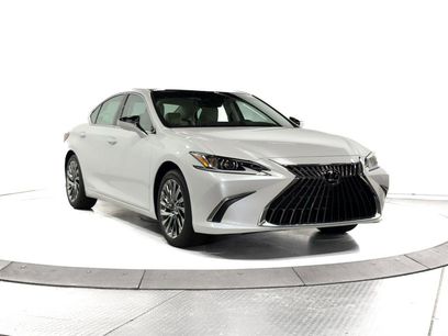 New 2025 Lexus ES 350 w/ Luxury Package