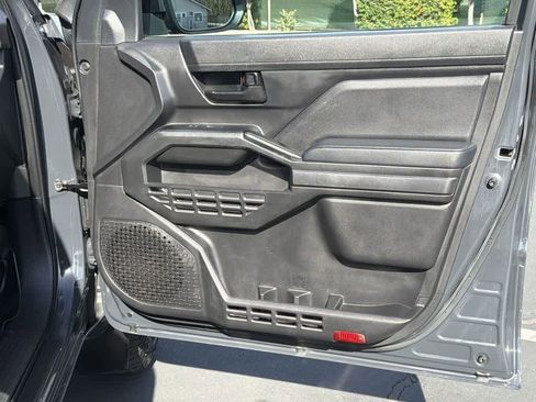 Used 2024 Toyota Tacoma SR5 image 32