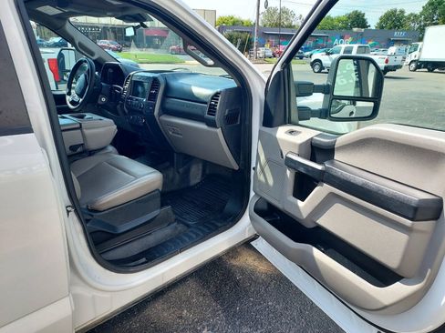Used 2020 Ford F350 XL w/ Power Equipment Group RWD image 13