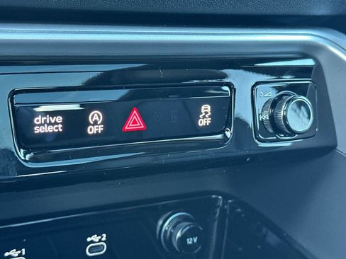 New 2025 Audi Q5 Premium image 20