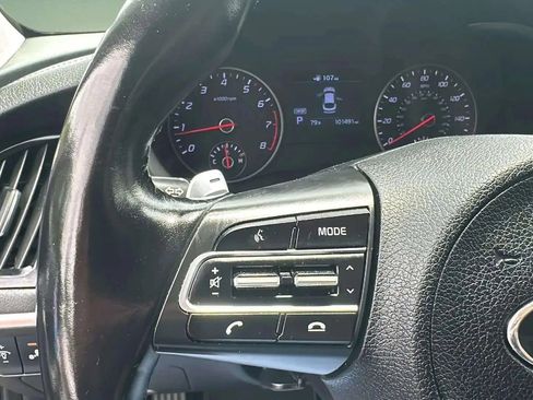 Used 2019 Kia Stinger image 28