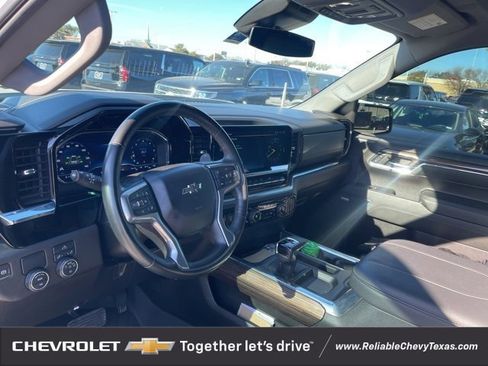 Used 2024 Chevrolet Silverado 1500 RST w/ Redline Edition image 12