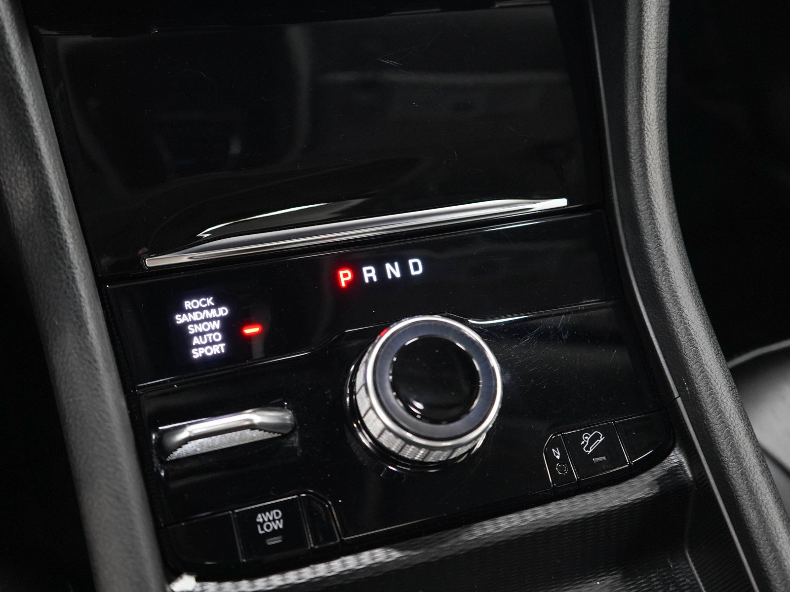 Used 2023 Jeep Grand Cherokee 4WD 4xe image 23