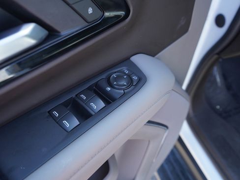Used 2025 Chevrolet Suburban LS w/ Max Trailering Package AWD/4WD image 20