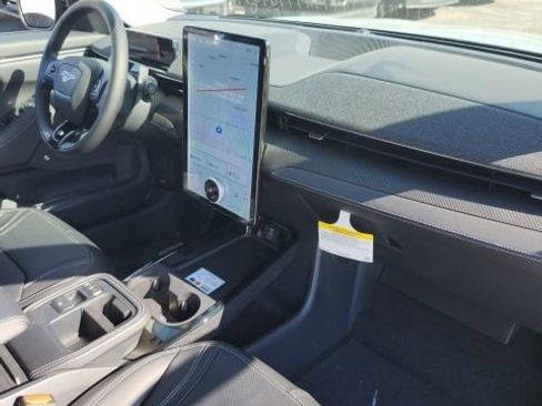 New 2025 Ford Mustang Mach-E Premium image 15