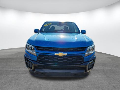 Used 2022 Chevrolet Colorado W/T w/ Custom Special Edition image 2