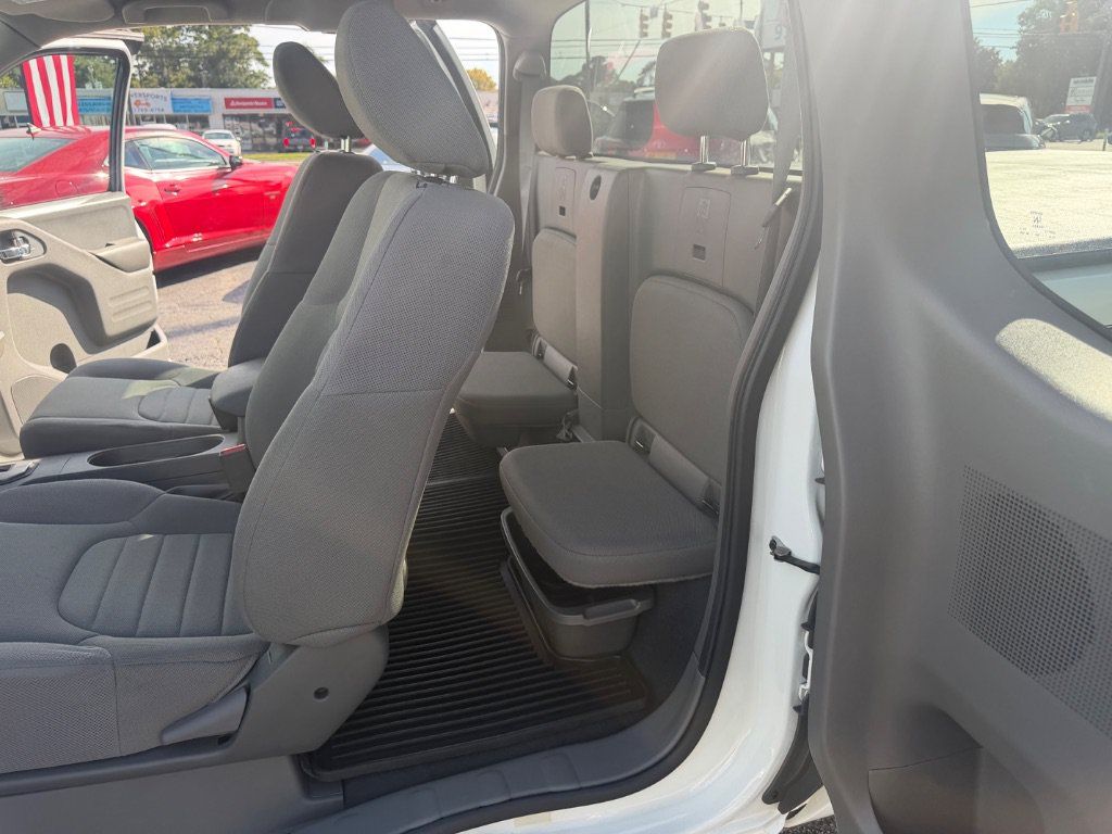 Used 2021 Nissan Frontier S AWD/4WD image 21