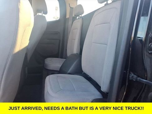 Used 2015 Chevrolet Colorado W/T image 10