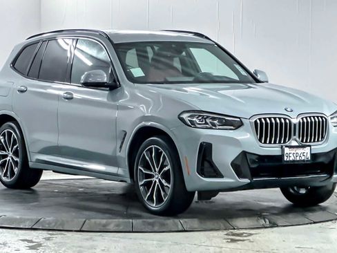 Used 2022 BMW X3 xDrive30i w/ M Sport Package 2 image 9