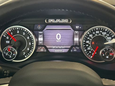 Used 2022 RAM 1500 Big Horn AWD/4WD image 27