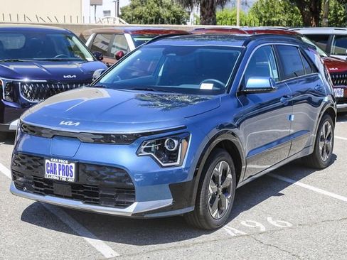 New 2026 Kia Niro Wind FWD image 12