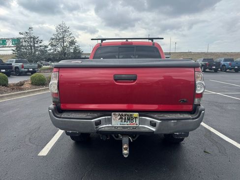 Used 2015 Toyota Tacoma Base w/ TRD Off-Road Package image 7