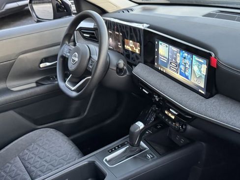 New 2026 Nissan Kicks SV FWD image 9