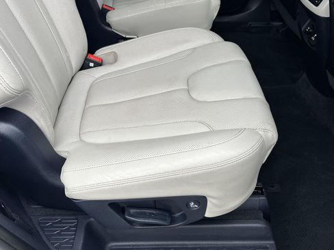 Used 2021 Hyundai Palisade SEL w/ Premium Package AWD/4WD image 22