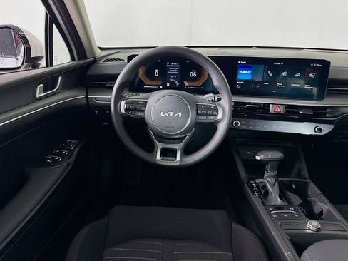 New 2025 Kia K5 LXS image 20