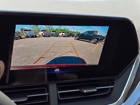 New 2026 Chevrolet Trax LT w/ Sunroof Package image 6
