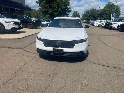 Used 2025 Honda Accord Sport image 29