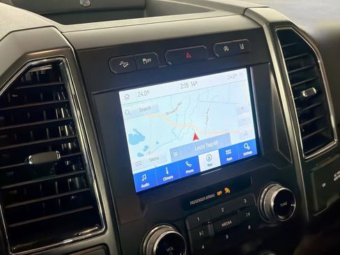 Used 2020 Ford F150 Lariat w/ Equipment Group 502A Luxury image 14