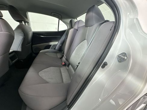 Used 2023 Toyota Camry LE FWD image 23